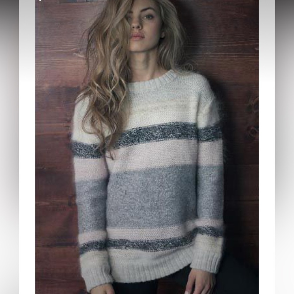 Kathryn McCarron cashmere sweater size small from REVOLVE